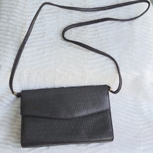 Black/gray herringbone crossbody bag